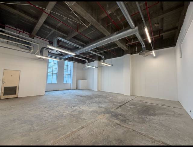 1,423M² BUILDING TO LET IN CAPE TOWN CITY CENTRE